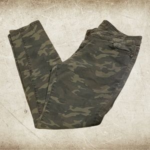 Rue21 Women’s Army Camo Print Skinny Jeans Size 11/12R